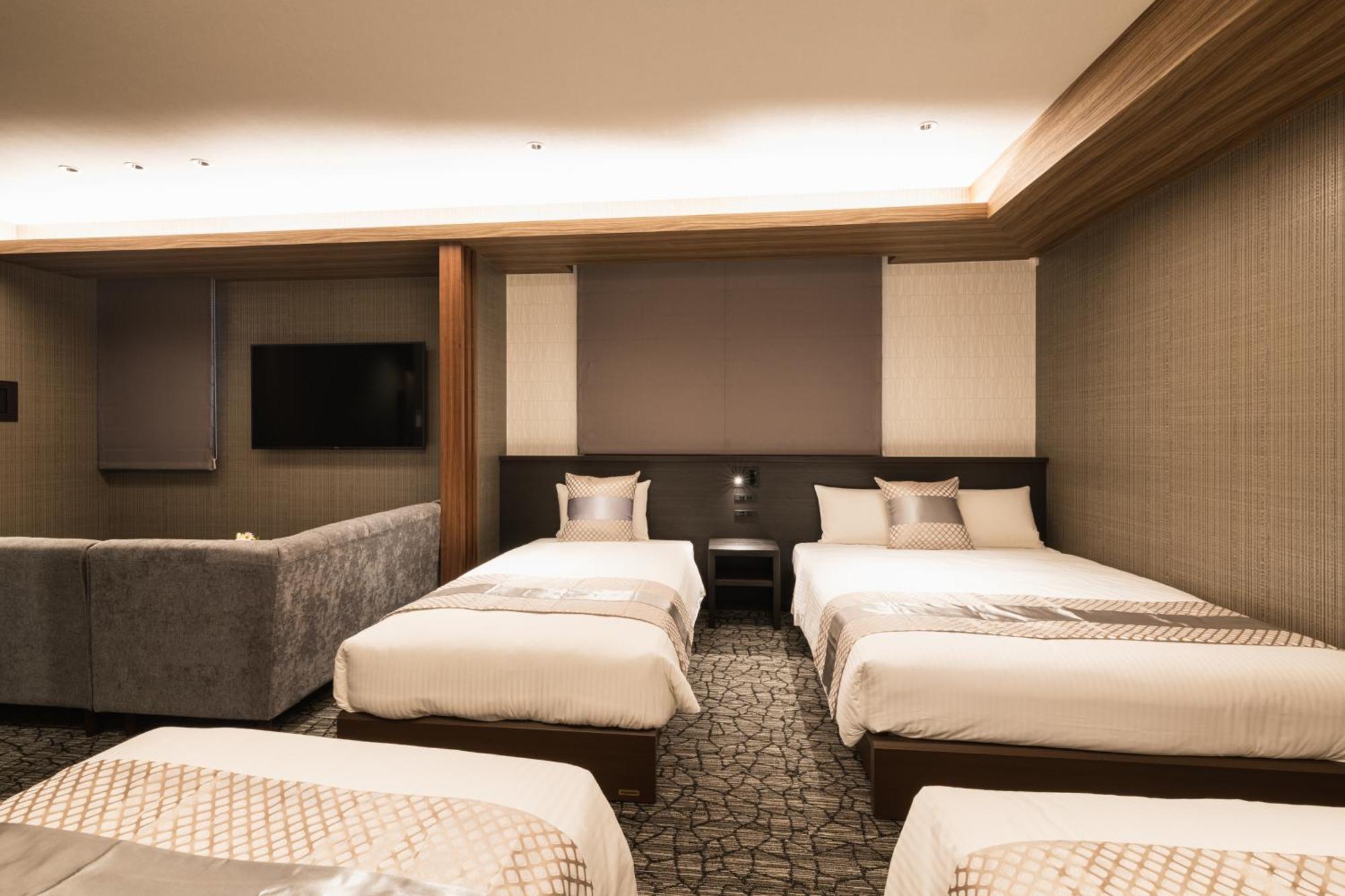 Grand Base Kagoshima Aparthotel Exteriör bild